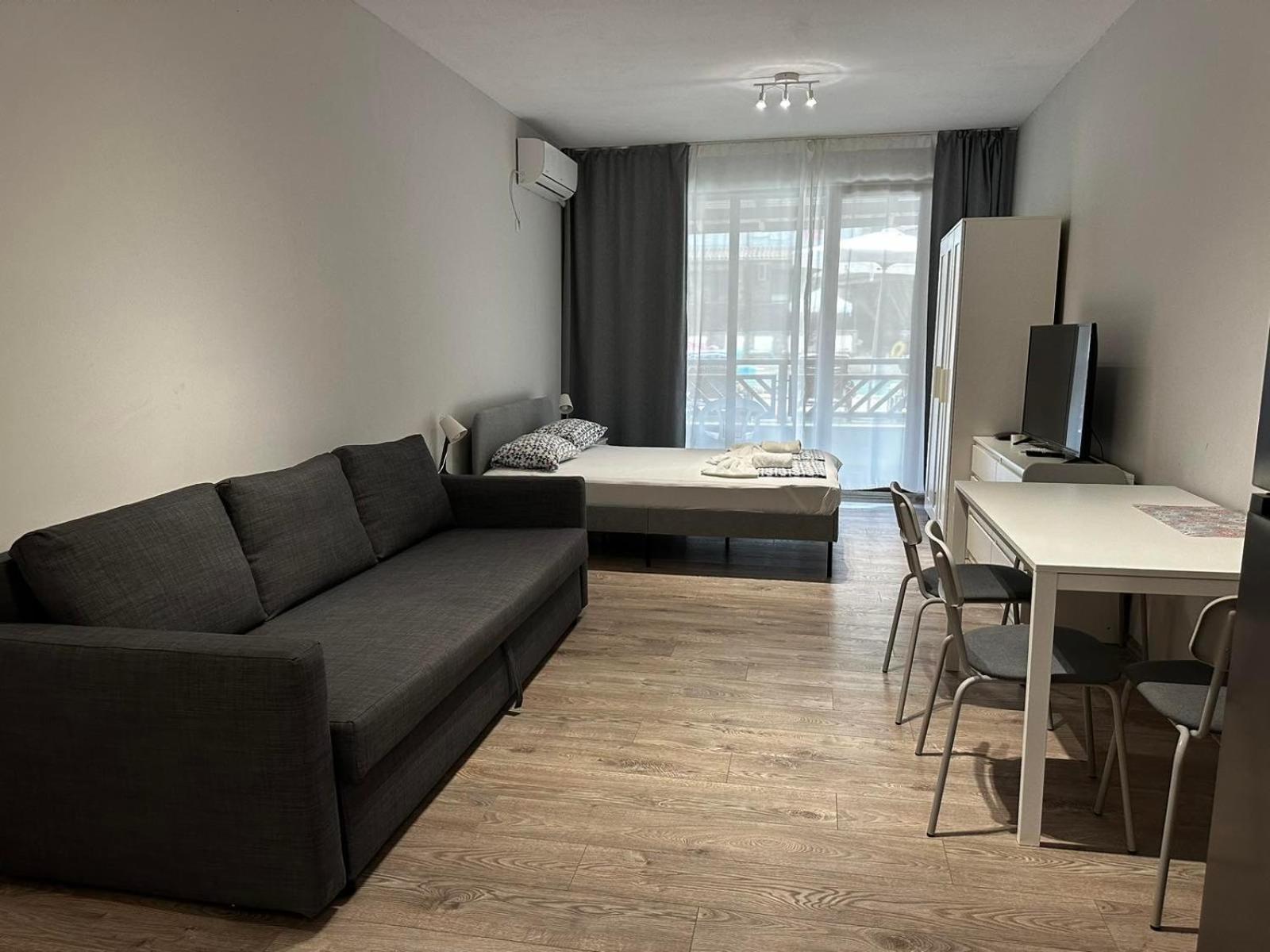 Mm Complex Aparthotel Primorsko Exterior photo