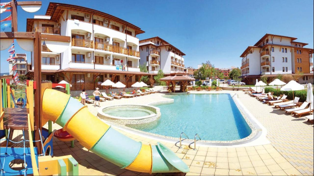 Mm Complex Aparthotel Primorsko Exterior photo